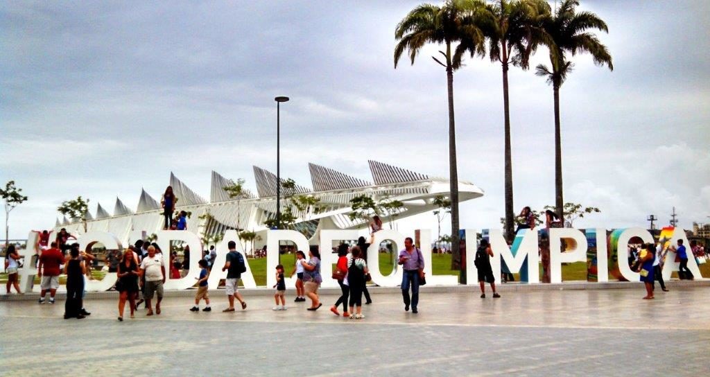 Arquitetura do Museu do Amanhã fica localizado ao lado da Praça Mauá, na zona portuária da cidade do Rio de Janeiro (Foto: La Viagem)