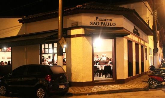 A Pizzaria São Paulo, esta entre as melhor de Ubatuba e tem uma cartela de mais de 30 tipos de azeite para sua pizza (Divulgação)