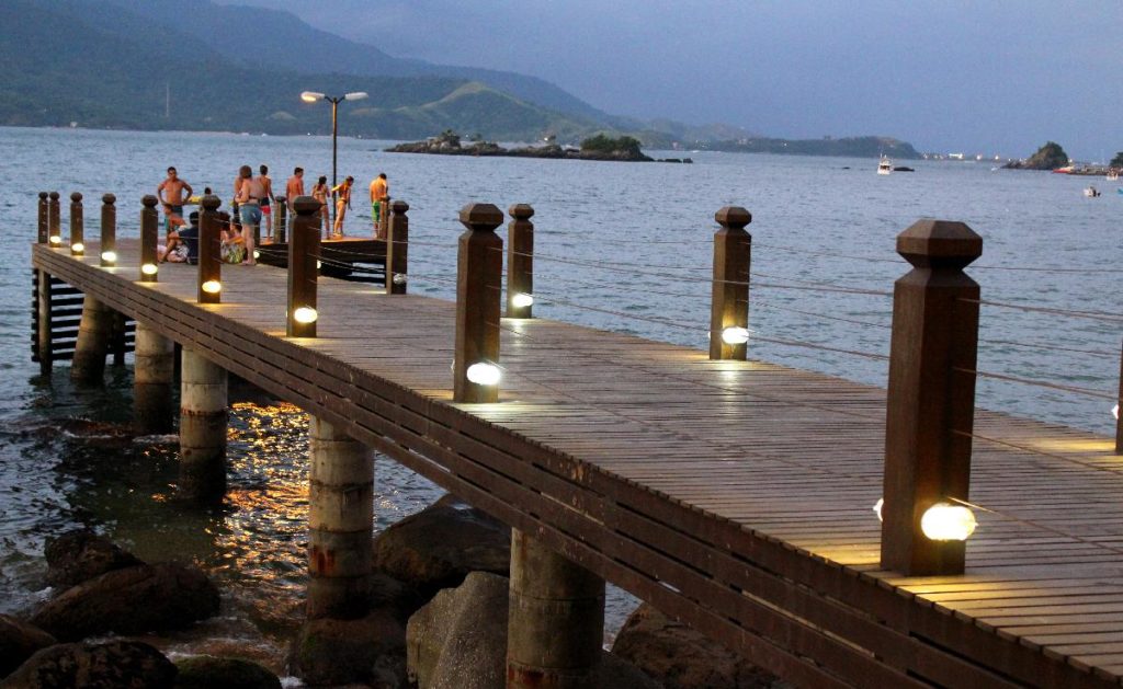 O pier da Praia Grande é palco para diversão (Foto: La Viagem)