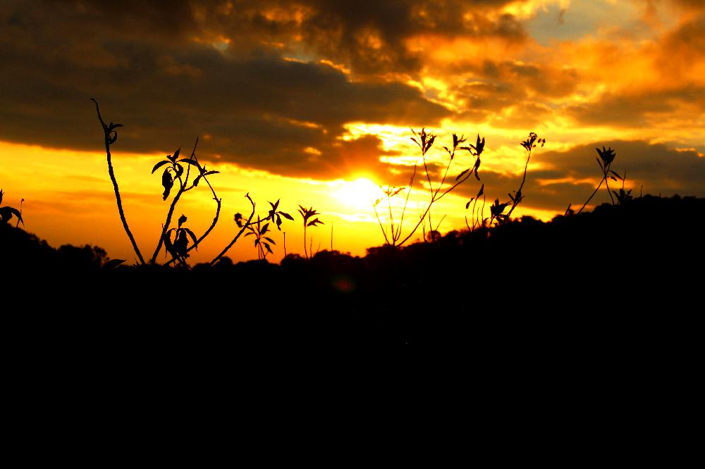 Pôr-do-sol no Platô, uma das trilhas para fazer na cidade de Monte Verde, no estado de Minas Gerais. (Foto: La Viagem)