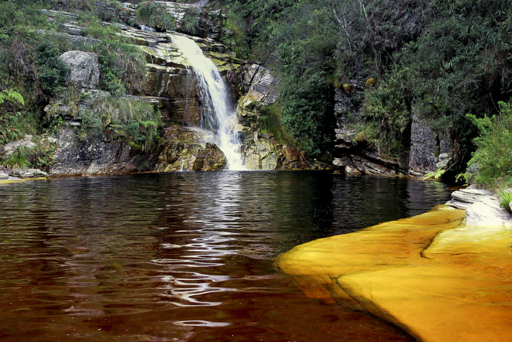Localizado no estado de Minas Gerais, região Sudeste do Brasil, próximo as cidades de Lima Duarte e Santa Rita do Ibitipoca, o Parque Estadual do Ibitipoca é um outro paraíso nacional. (Foto: La Viagem)