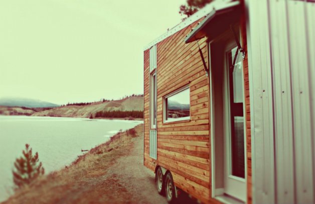 Situada no Canadá, a Leaf House constrói casinhas combinando design moderno e materiais ecosustentáveis. (Divulgação / Internet)