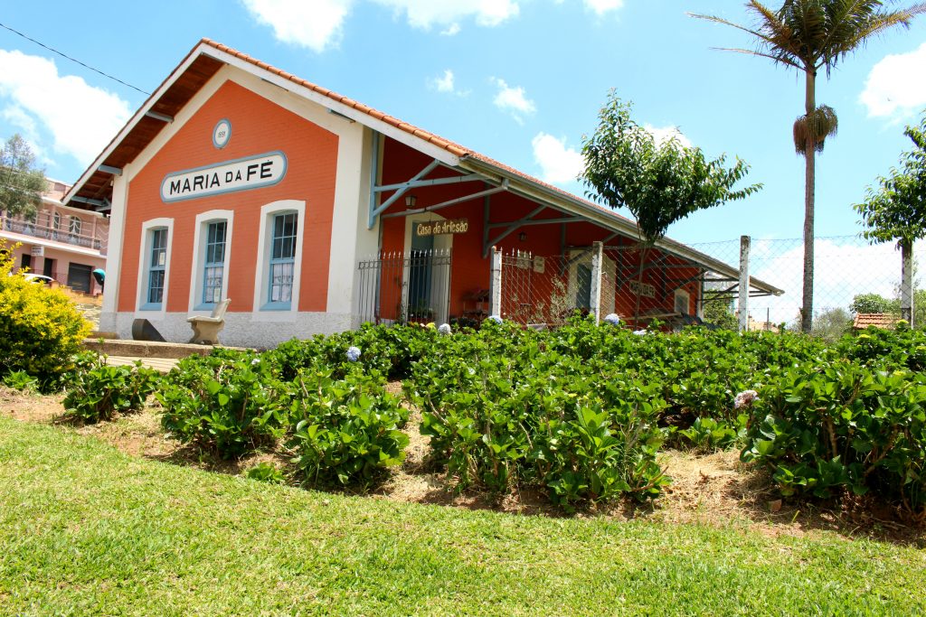 As belezas e o charme do centro de Maria da Fé, localizada no interior do estado de Minas Gerais (Divulgação/Internet)