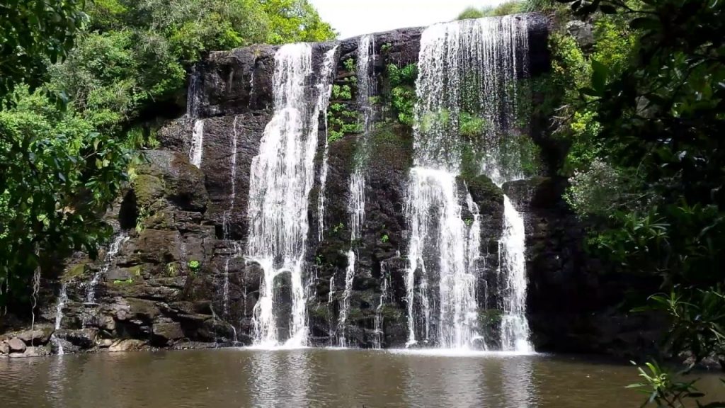 A Cachoeira do Tio França está localizada dentro da Estância Felicidade, em Cambará do Sul. (Divulgação/Internet)