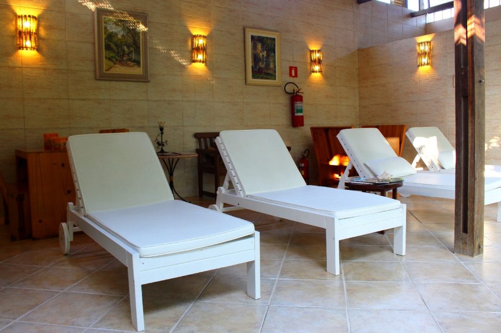 O SPA na Pousada Canto do Mar é perfeito para relaxar em meio a natureza do Guarujá. (Divulgação/La Viagem)
