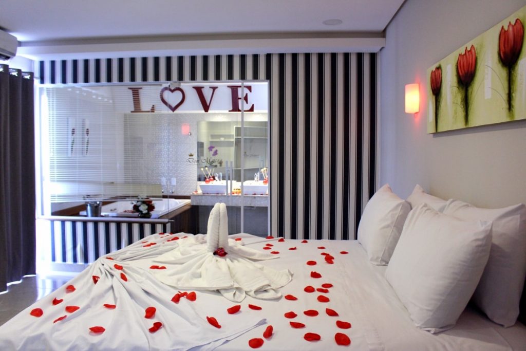 Suíte Super Luxo no Don Marco's Hotel é perfeita para momento a dois. (Foto: La Viagem)