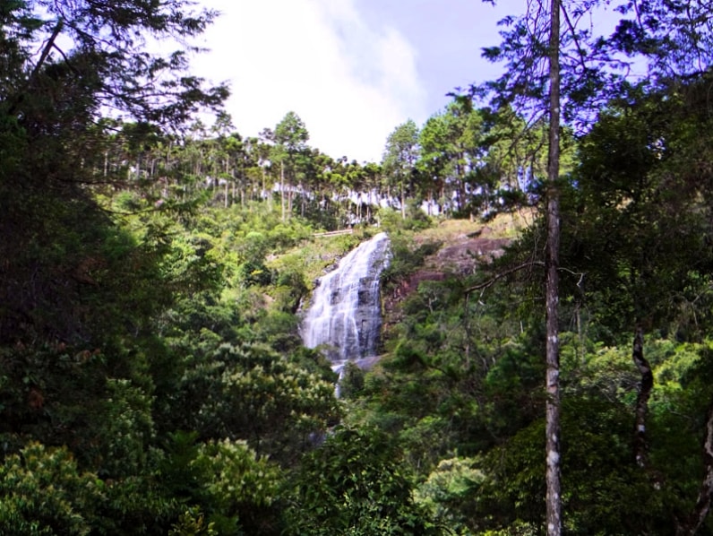 A Cachoeira do Toldi está na estrada que leva a Pedra do Bau, em São Bento do Sapucaí. (Foto: Internet)